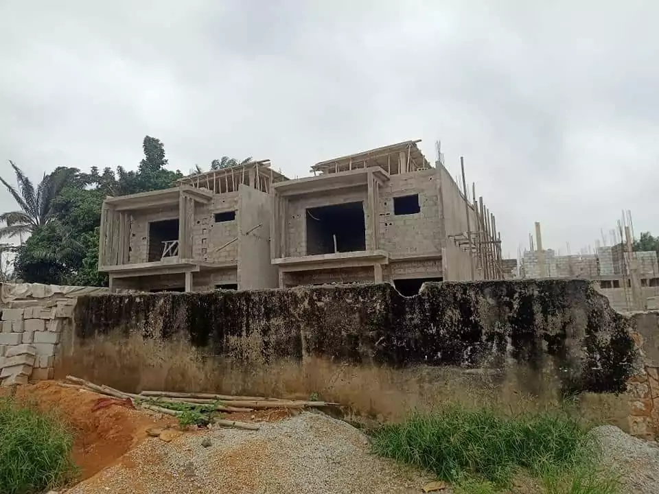 vente duplex 5 pièces rivera abatta