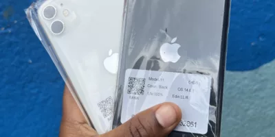 iPhone 11 64giga quasi neuf