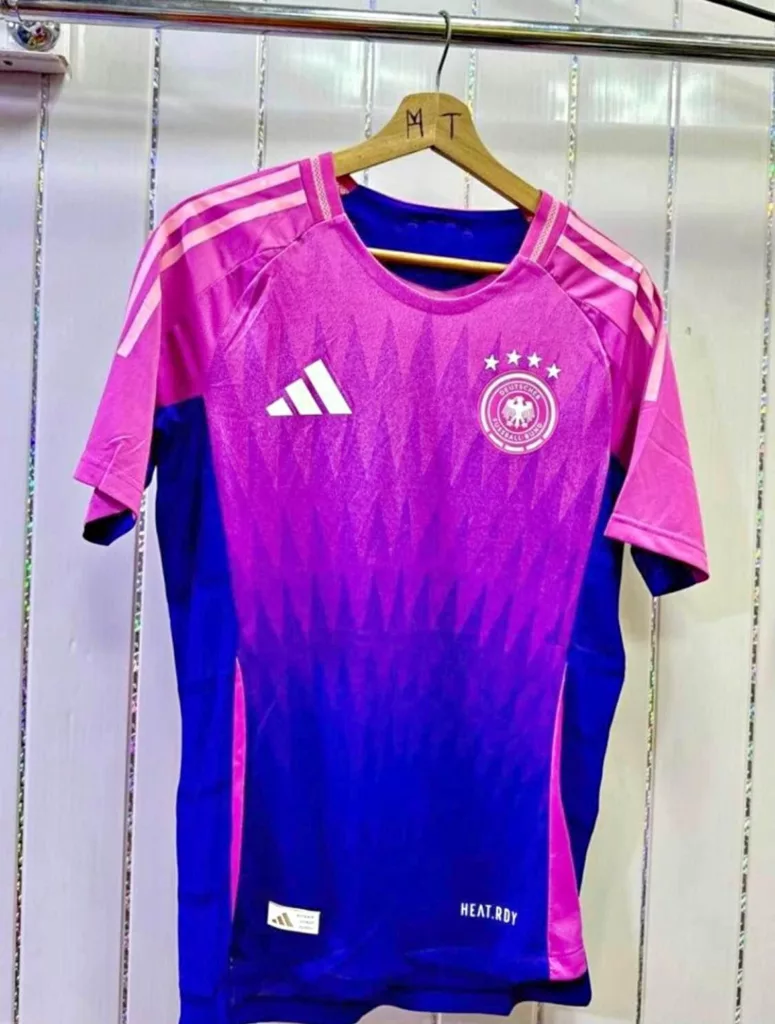 Maillot de bonne qualite 🛍️