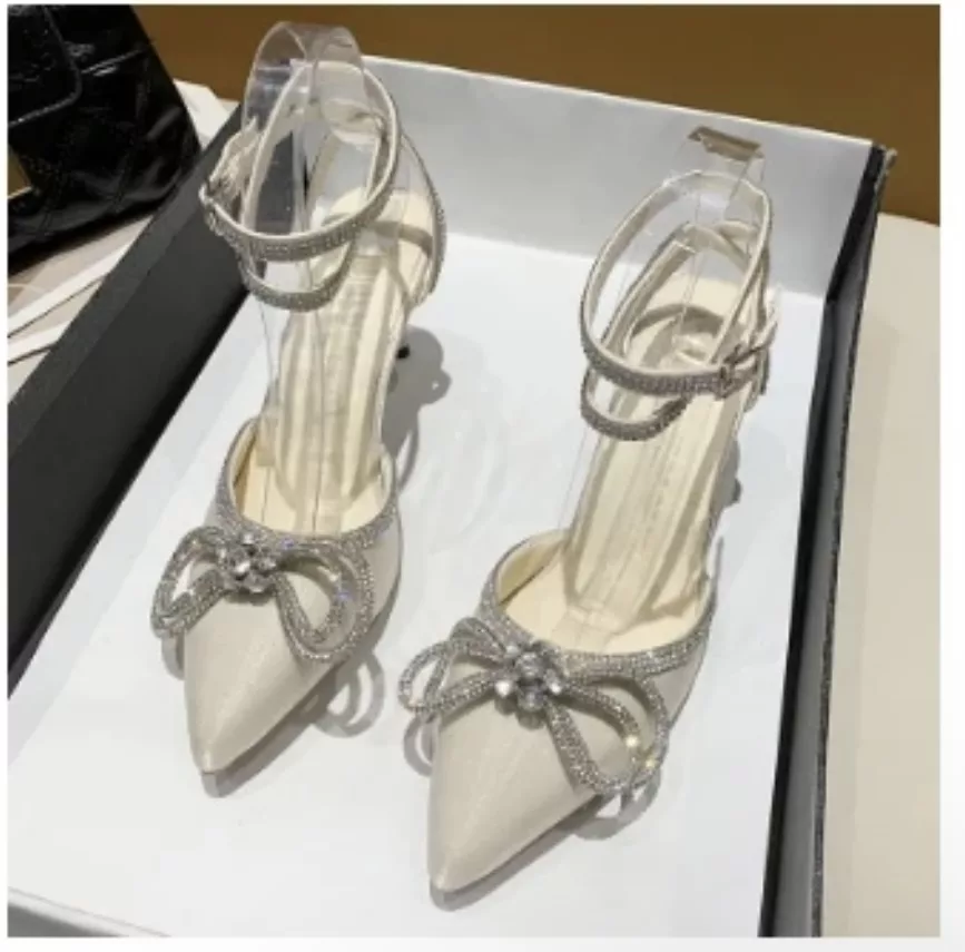 Produits Cosmétique et chaussures mèches humain