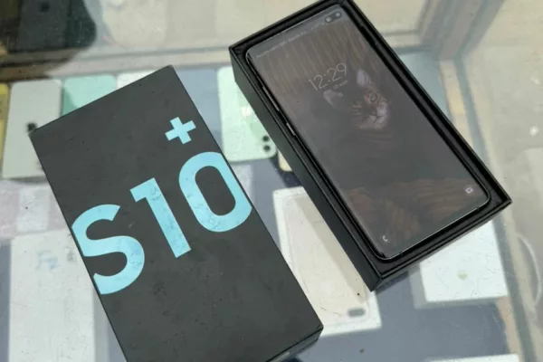 Samsung galaxy S10plus 128giga