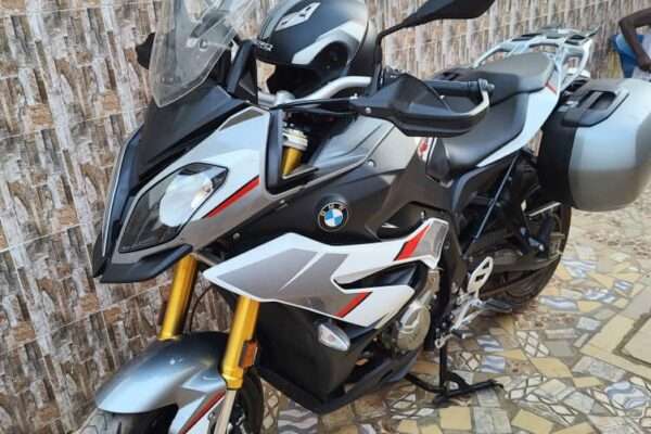 Super BMW 1000