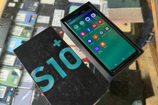 Samsung S10plus 128giga / 8giga ram