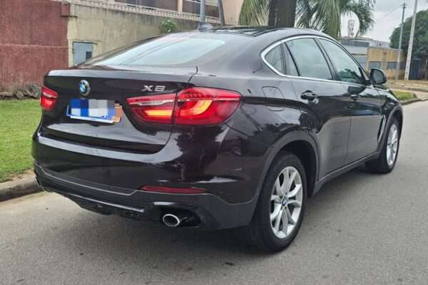 2018. BMW X6 XDRIVE