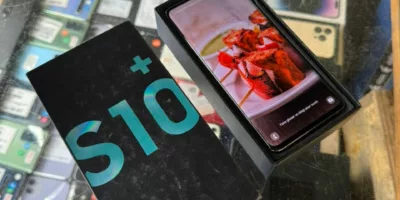 Samsung S10plus 128giga / 8giga ram