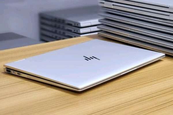 HP EliteBook i5 Tactile et pliable