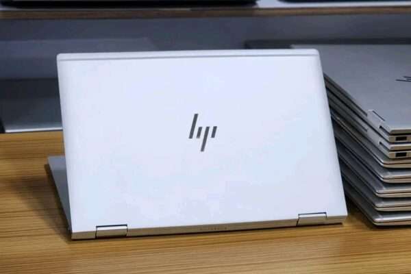 HP EliteBook i5 Tactile et pliable