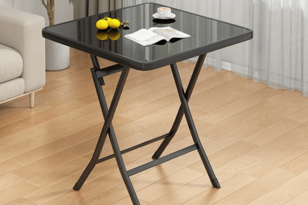 Table Vitrée pliable en vente