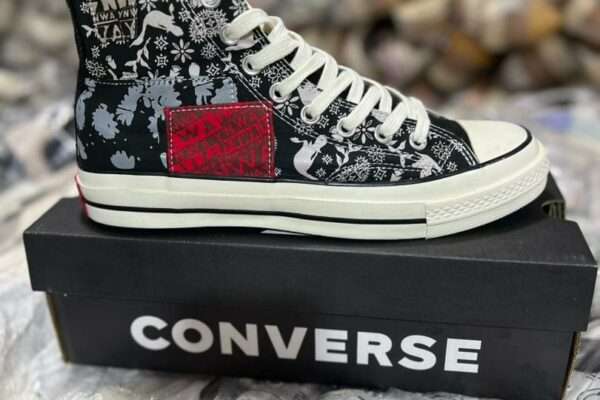 Converse en vente