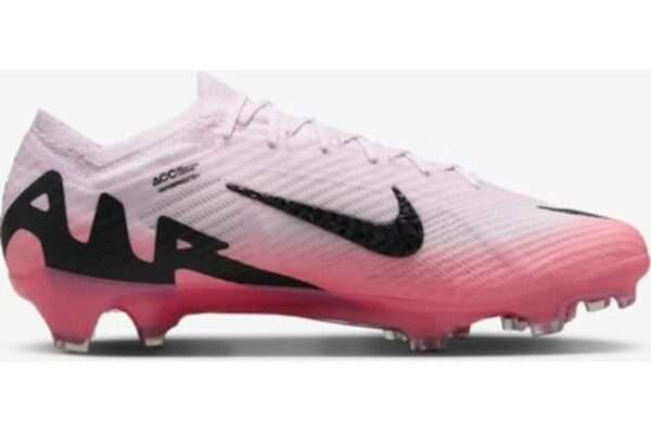 Paires de crampons Nike (40a45)