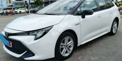 Toyota Corolla Hybrid en vente