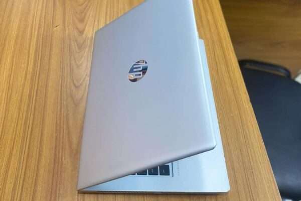 HP PROBOOK G4 CORE i5 7eGeneration