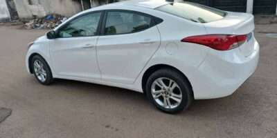 Hyundai Elantra 2011