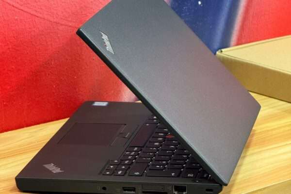 Lenovo Thinkpad x270