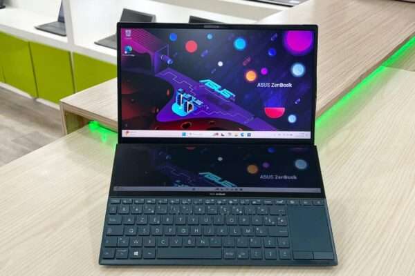 Asus ZenBook Duo UX481FA en vente