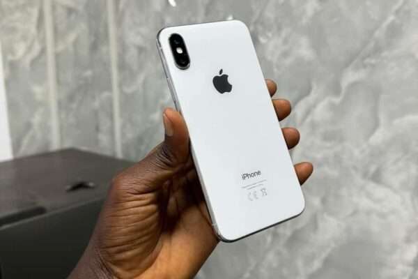 iPhone X sans Face ID en vente