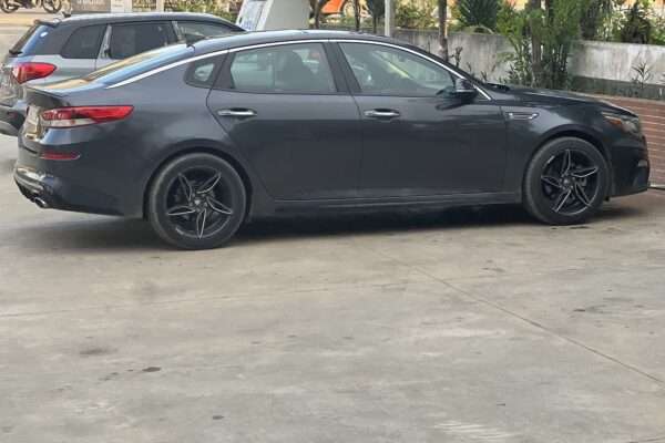 Kia Optima en vente