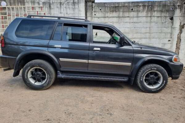 Mitsubishi Montero Sport en vente