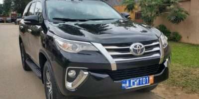 Toyota fortuner en vente