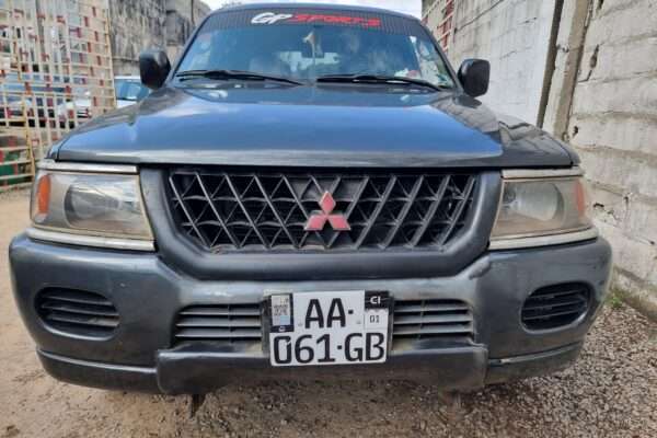 Mitsubishi Montero Sport en vente