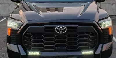 Vend Toyota TUNDRA TRD SPORT 4X4 2023 v6