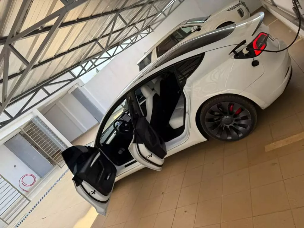 Tesla