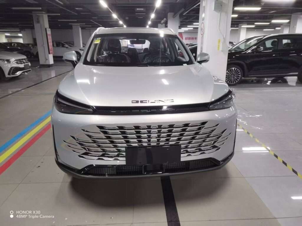 BAIC X7