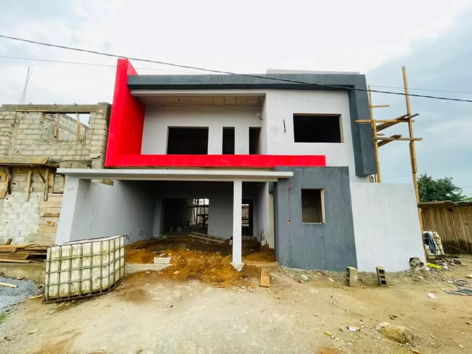 VILLA DISPONIBLE