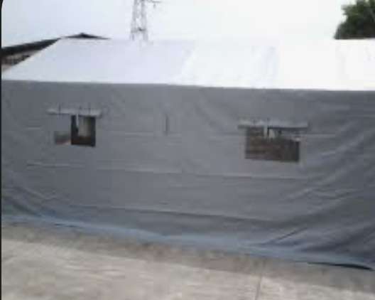 Confection et vente de grand chapiteau