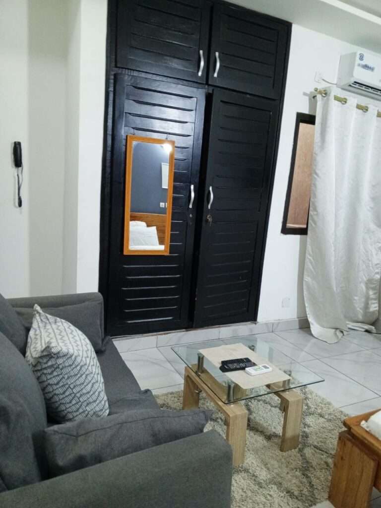 Studio meublé à louer à Marcory par jours