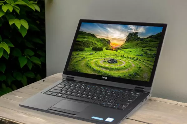 DELL CORE I5 X360 TACTILE PLIABLE