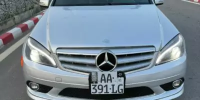 MERCEDES C300 2010 EN VENTE