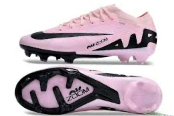 Crampons Nike
