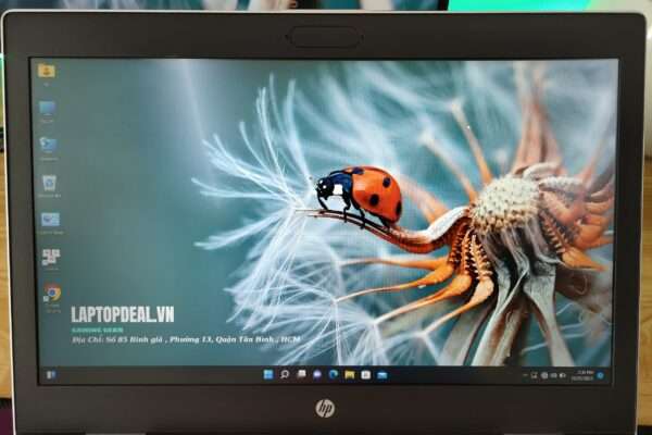 PUISSANT CORE i5 8eGénération Ram16giga SSD512giga