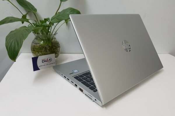 PUISSANT CORE i5 8eGénération Ram16giga SSD512giga