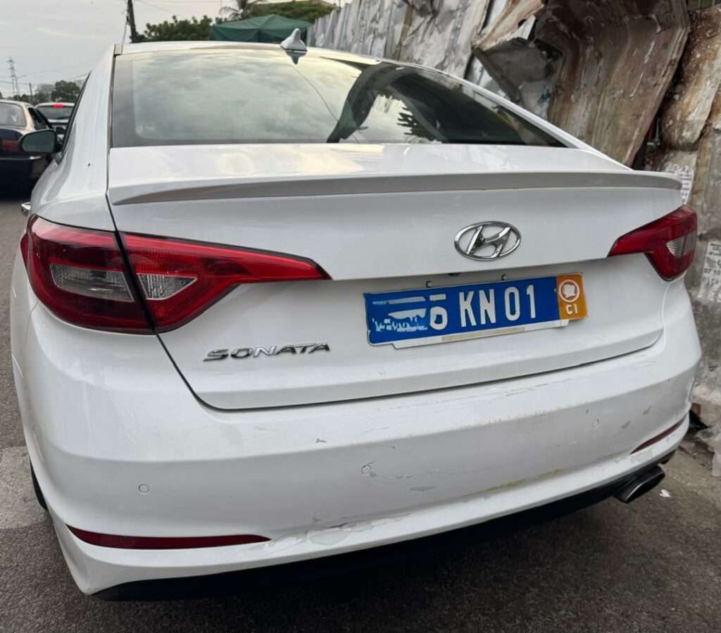 HYUNDAI SONATA