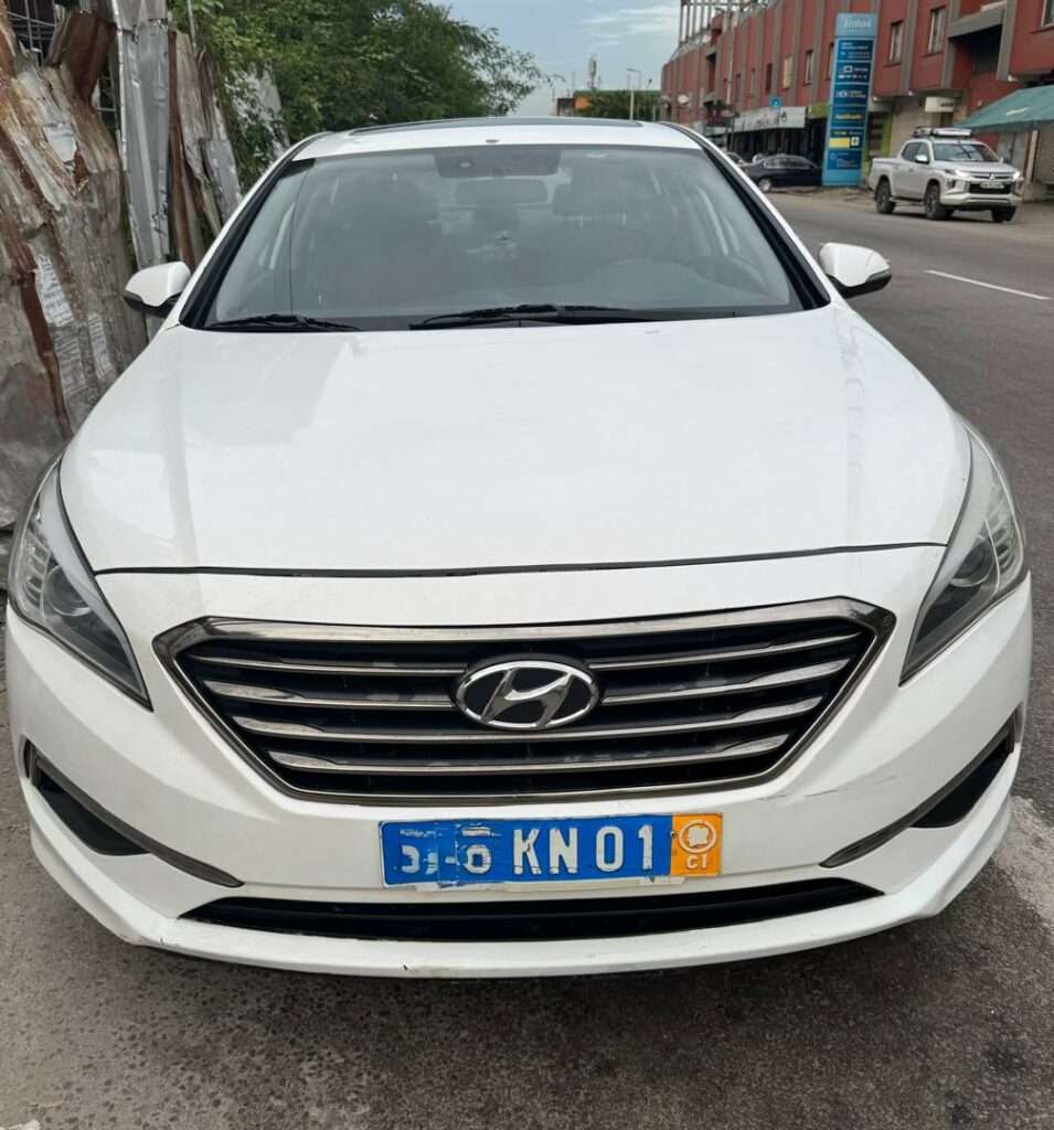 HYUNDAI SONATA