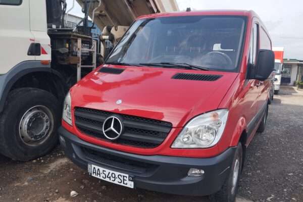 Mercedes Sprinter fourgon année 2018 diesel boîte manuelle