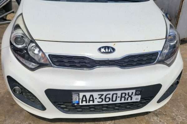 KIA Rio arrondis année 2020 boite automatique