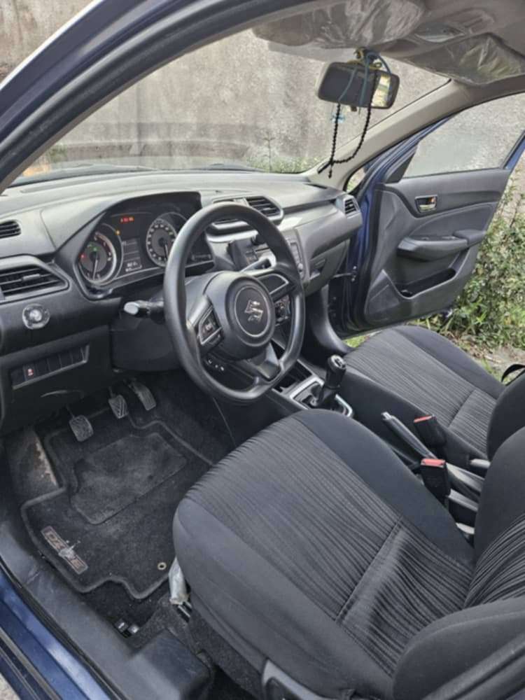 Suzuki dzire en vente