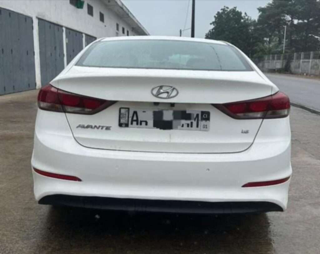Hyundai AVANTE en vente