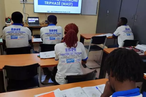 FORMATIONS QUALIFIANTES INDUSTRIELLES 100% PRATIQUES
